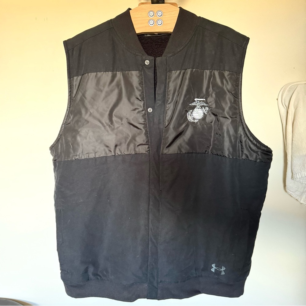 New Under Armour Men's Black Marine Corps Plush Lined Vest Jacket Men’s XXL 2X